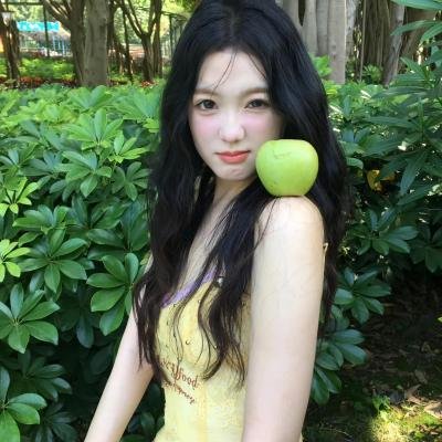 收到未来短信后我成了小福星